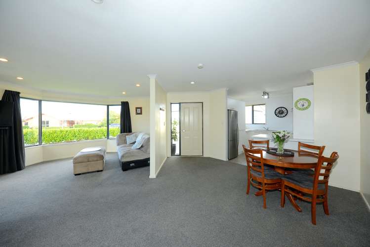 82 Othello Drive Rolleston_4