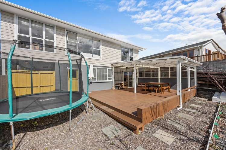 22 Royal Road Massey_21