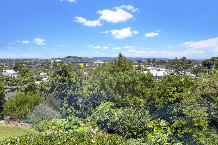 9/10 George Street Mount Eden_19