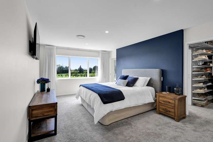 1371 Egmont Road Egmont Village_11