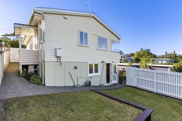 1/10 Hythe Terrace Mairangi Bay_17