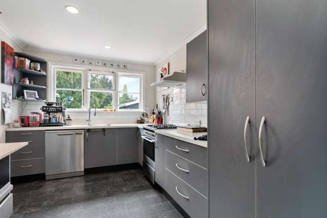 12 Dixon Street Carterton_4