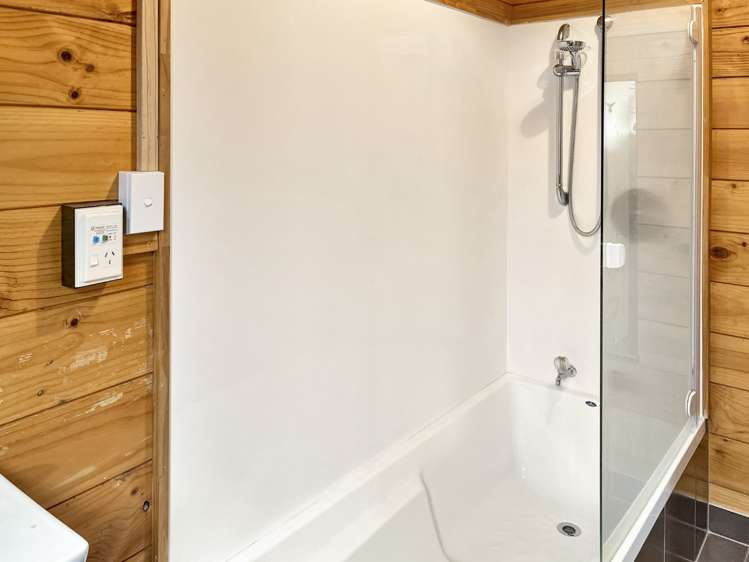 6 Iles Road Lynmore_10