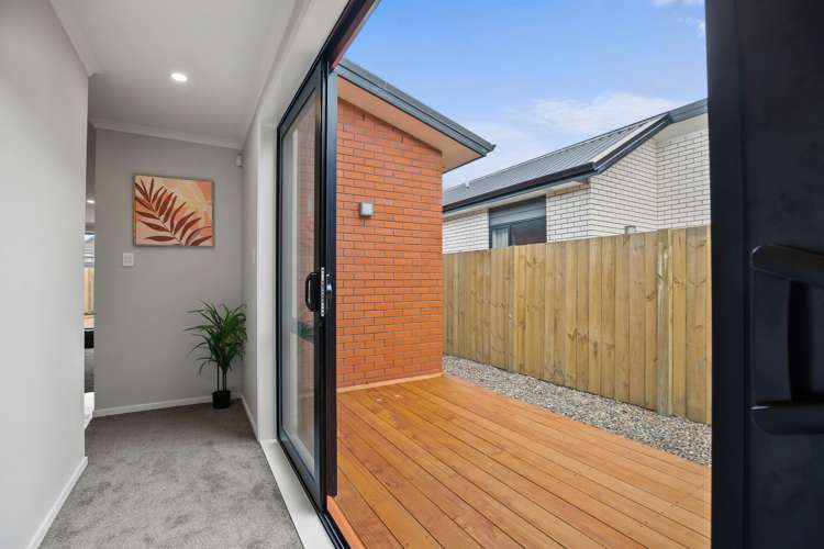 1/6 Tiro Place Rototuna North_7