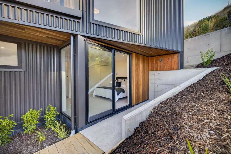 79 Middleton Road Queenstown Hill_23