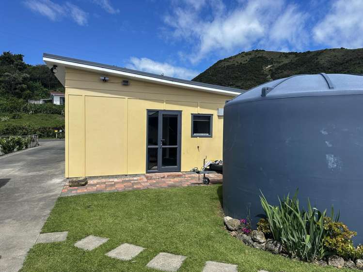 7 Oraka Road Māhia_19