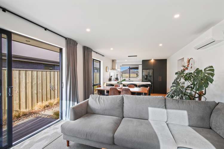 10 Crossley Avenue Woodend_6