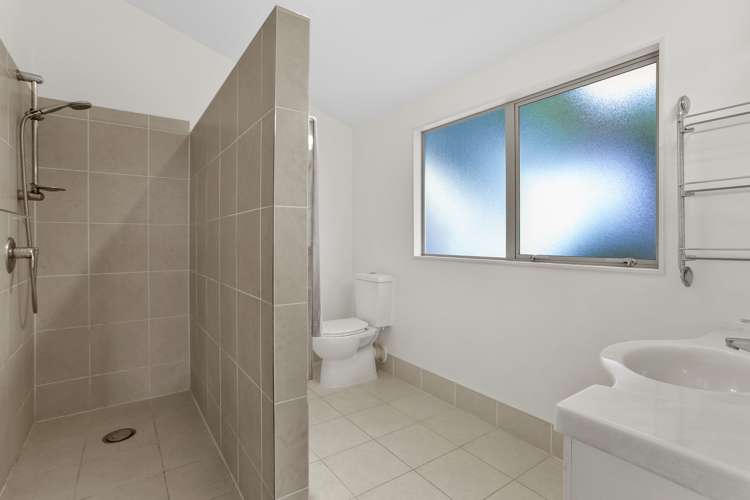 430 Huia Road Laingholm_16