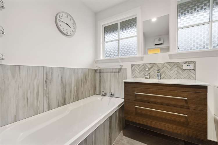 7 Parkstone Avenue Ilam_19