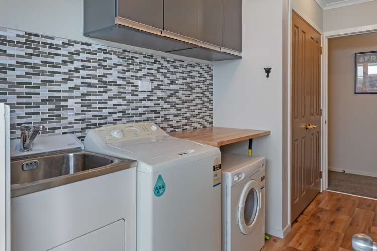 53b Lord Auckland Road Wakefield_16