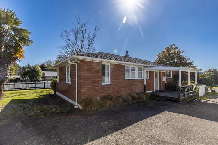 1 Parekarangi Grove Turangi_19