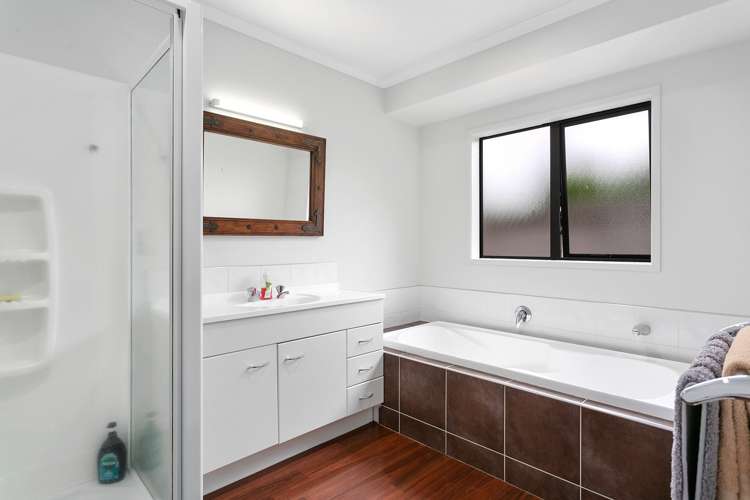 17 Grace Avenue Leamington_11