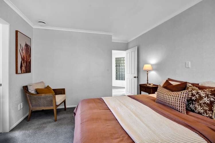 7 Saddle Row Welbourn_10