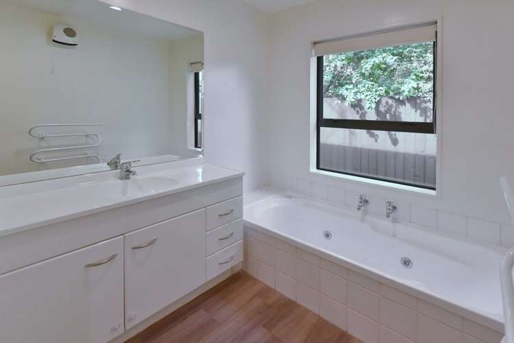 9a Bunting Place Woodend_16