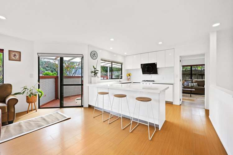 2/57 Howe Street Howick_7
