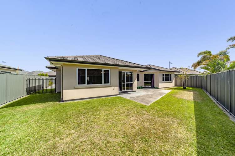 15 Portland Place Poraiti_14