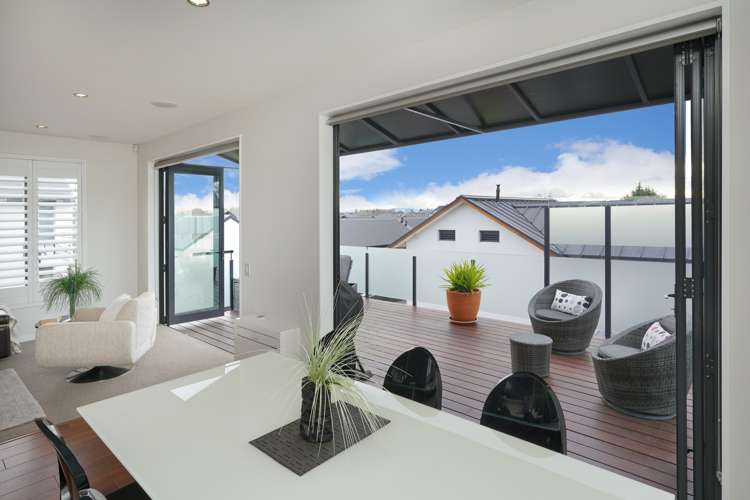 59 Waterstock Way Parklands_8