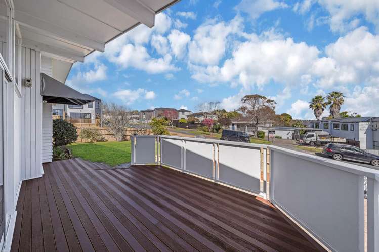 8 Malvina Place Bucklands Beach_7