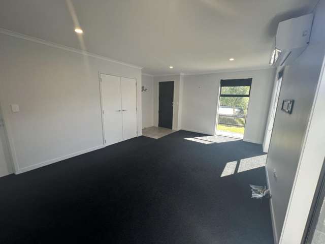 10 Hatric Road 1053_3