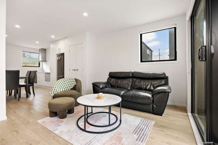3/54 Barrack Road Mt Wellington_8