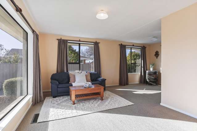3 Manson Place Russley_1