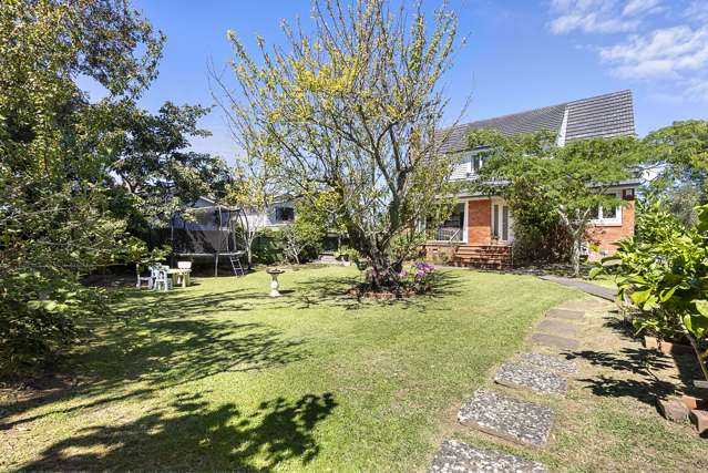 53 Paparoa Road Cockle Bay_1