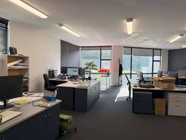 Unit 5, 69 Kaiwharawhara Road Kaiwharawhara_4