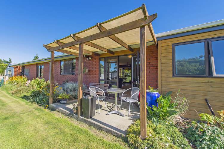 32 Warrens Road Darfield_17