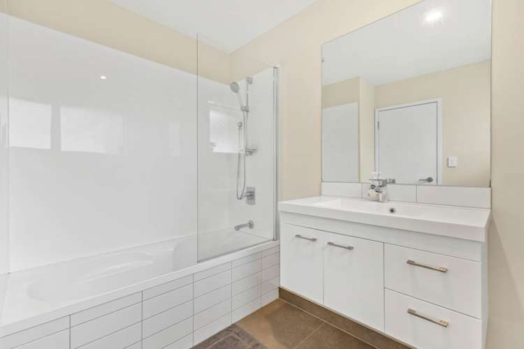 6a Kent Road Manurewa_11