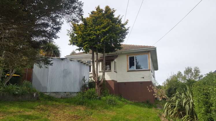 105 Riselaw Road Calton Hill_0