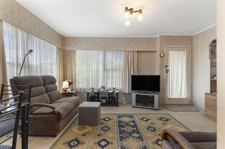 2/44 Diana Drive Glenfield_9