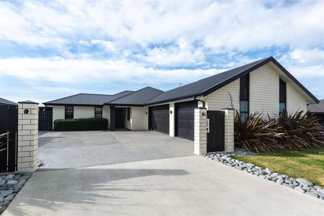 4 Old Farm Place Rangiora_1