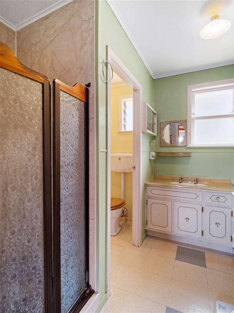 37 Linwood Avenue Forrest Hill_17