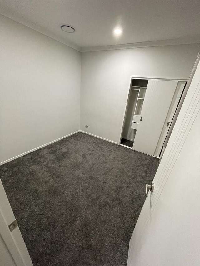 68 Castlebane Drive Flat Bush_1