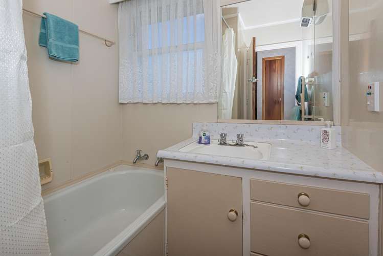 90 Church Street Onerahi_15