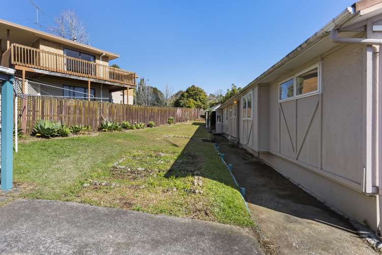101 Oaktree Avenue Browns Bay_21