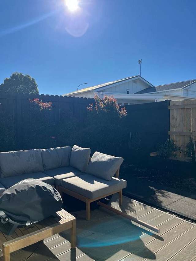 111B Kiwi Road Point Chevalier_1