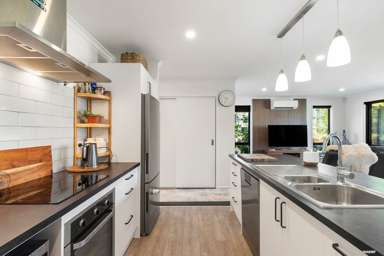 5 Harry Richards Way_2