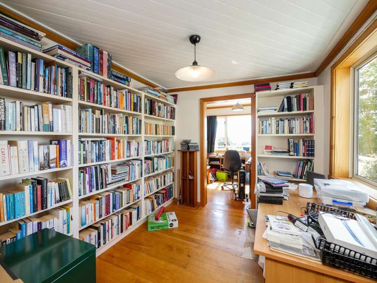 16 Henry Street Careys Bay_15