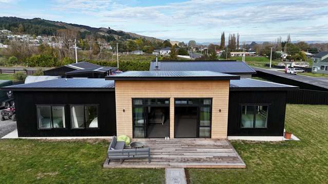 86 Eddystone Street Kaitangata_3