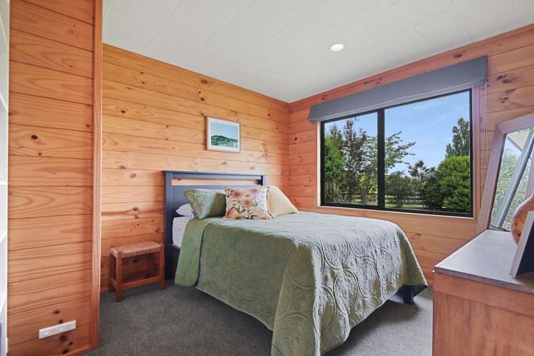 176 Okoia Road Okoia_14