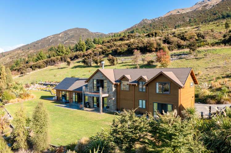 1147b Lake Hawea-Albert Town Road Albert Town_19