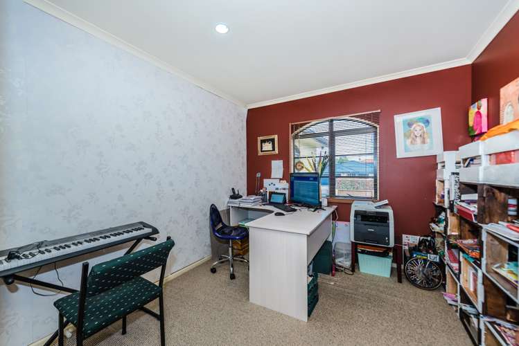 57 Cairns Crescent Rototuna_15