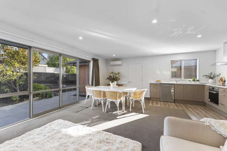 3/395 Armagh Street Linwood_7