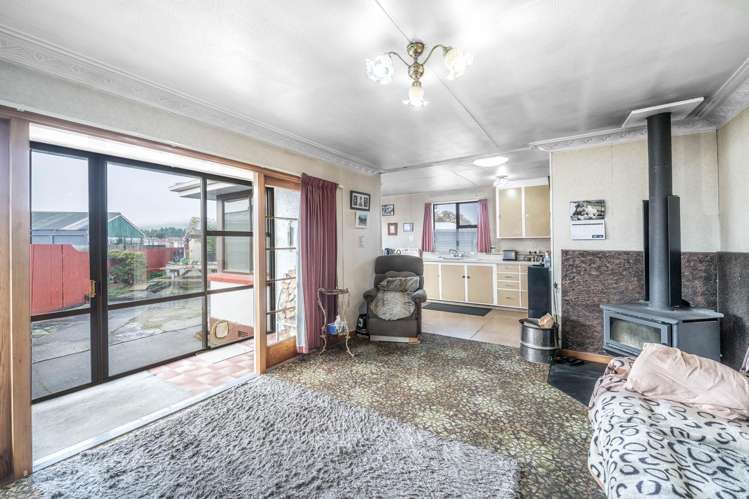 12 Anderson Place Gore Surrounds_6