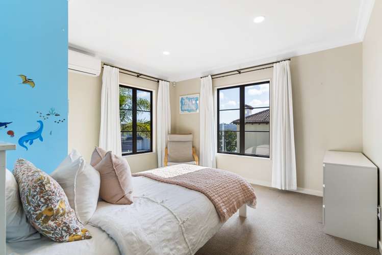 38 Huntington Park Drive Greenhithe_24