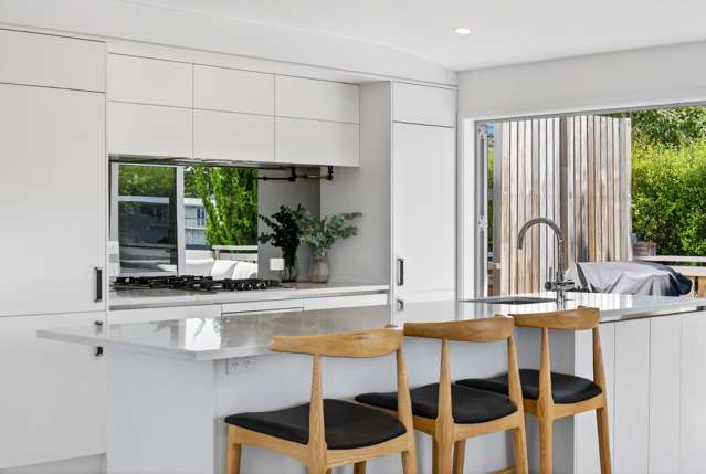 7 Enfield Road Hospital Hill_3