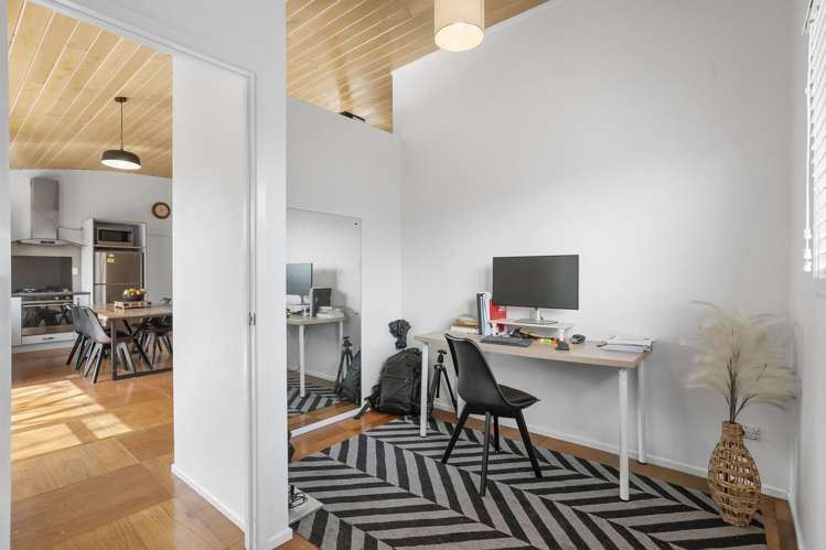 1a Stokes Avenue Te Atatu Peninsula_10