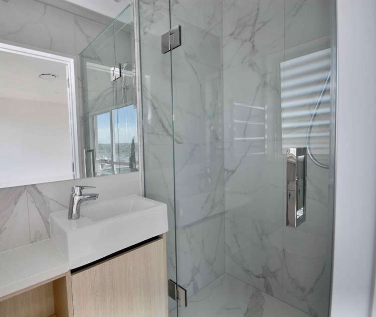 1/4 Jutland Road Hauraki_18