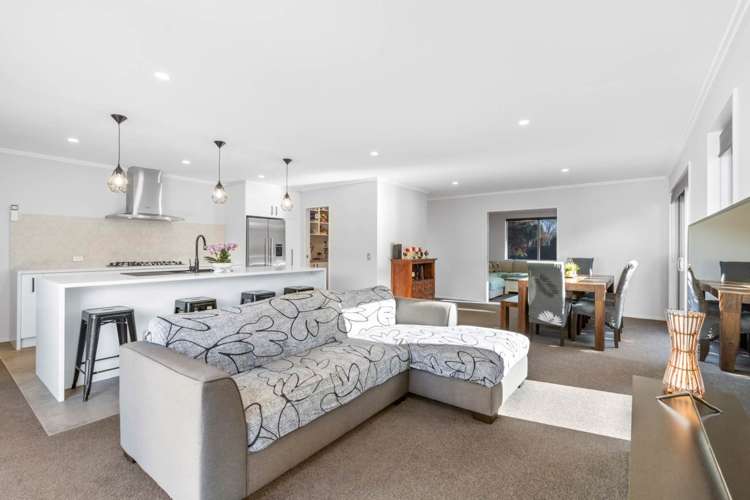 158 Harris Drive Silverdale_8